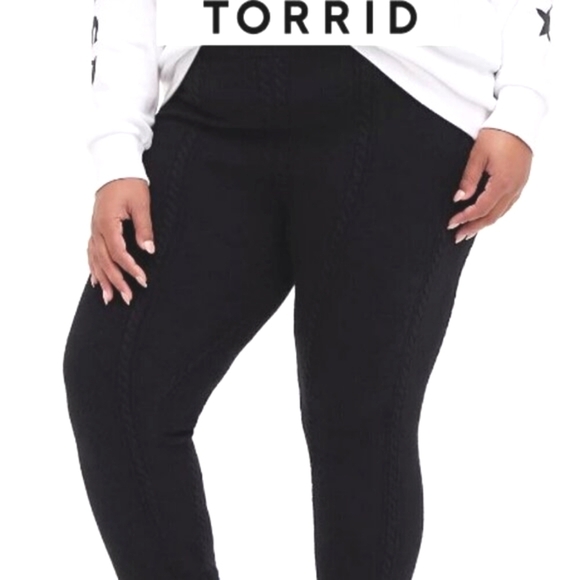 Torrid Full Length Signature Waist Cable Knit Legging - Size 00/1x - Picture 4 of 9
